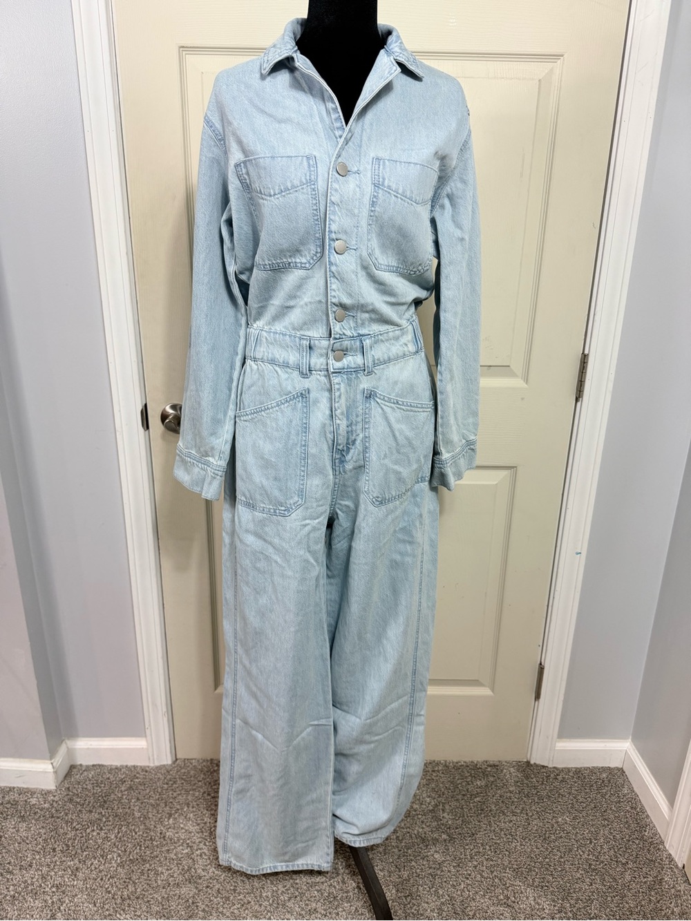 Universal Thread Light Wash Wide Leg Women's Jeans Jumpsuit